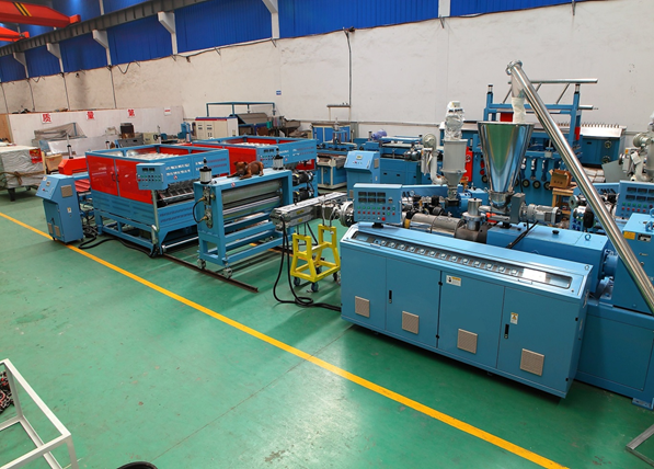 China PVC Roofing Tile Production Line Manufacturer