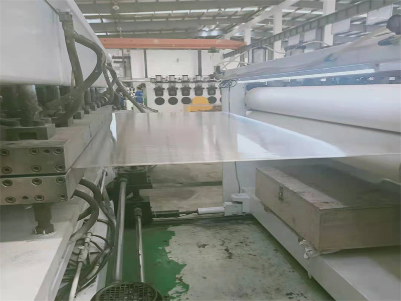 China PC Corrugated Sheet Production Machine Producer