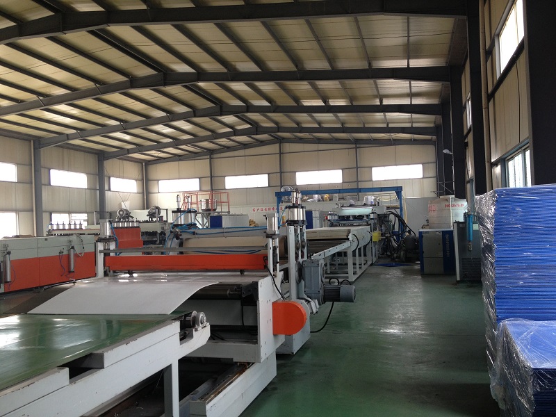 PP Corrugated Sheet Extrusion Machine Manufacturer 1220mm
