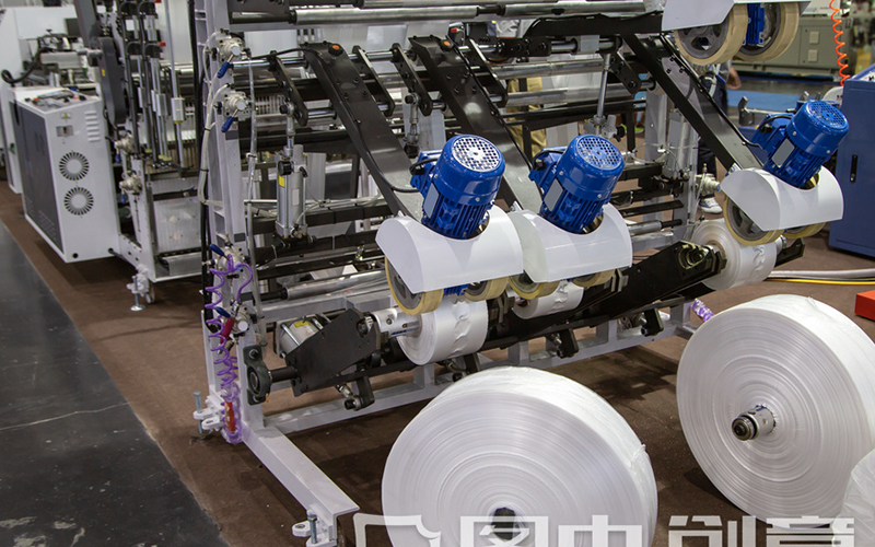 Features of PP Hollow Sheet Machine